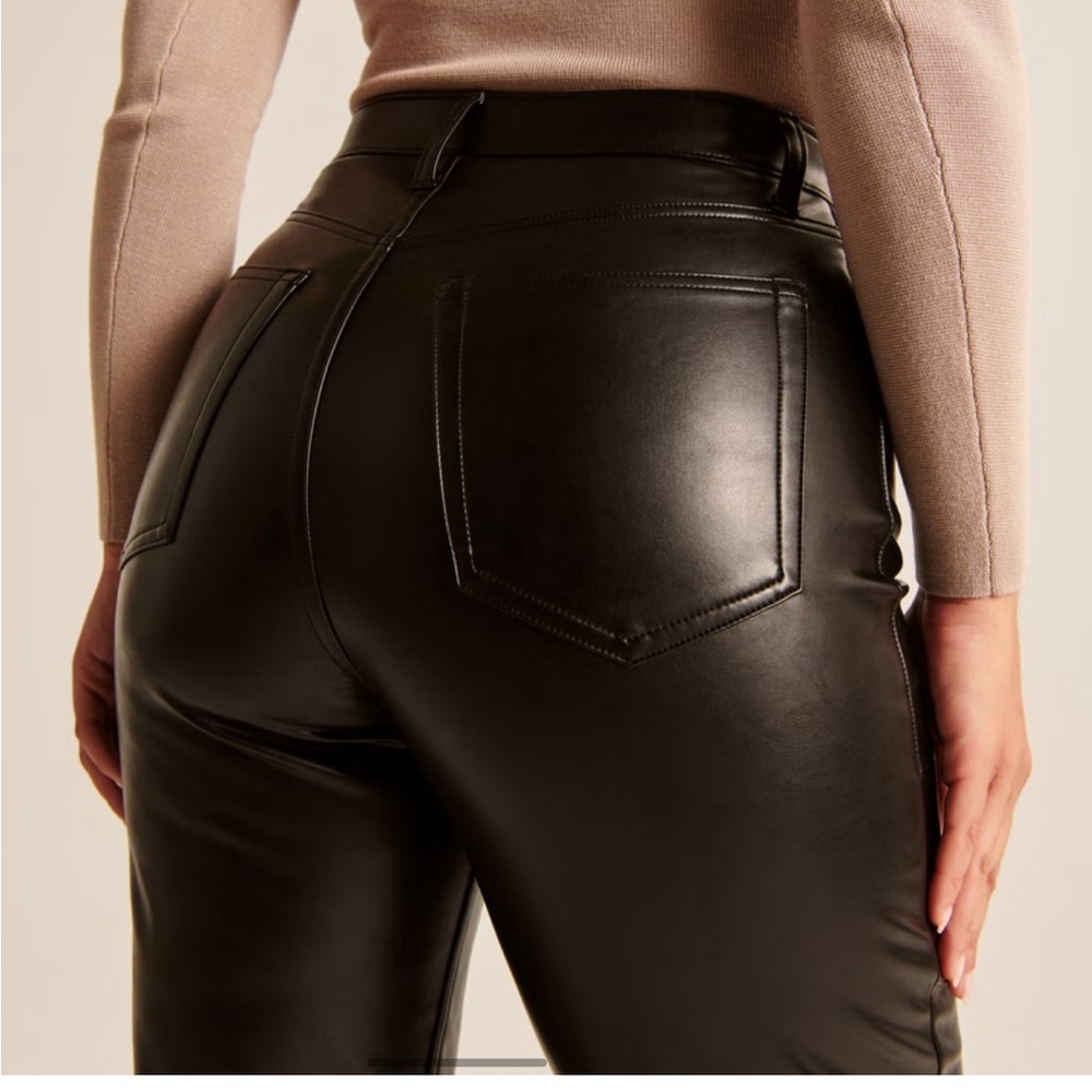 Abercrombie & Fitch Black Vegan Leather “The 90s Straight Leg Ultra High Rise” - Picture 2 of 9